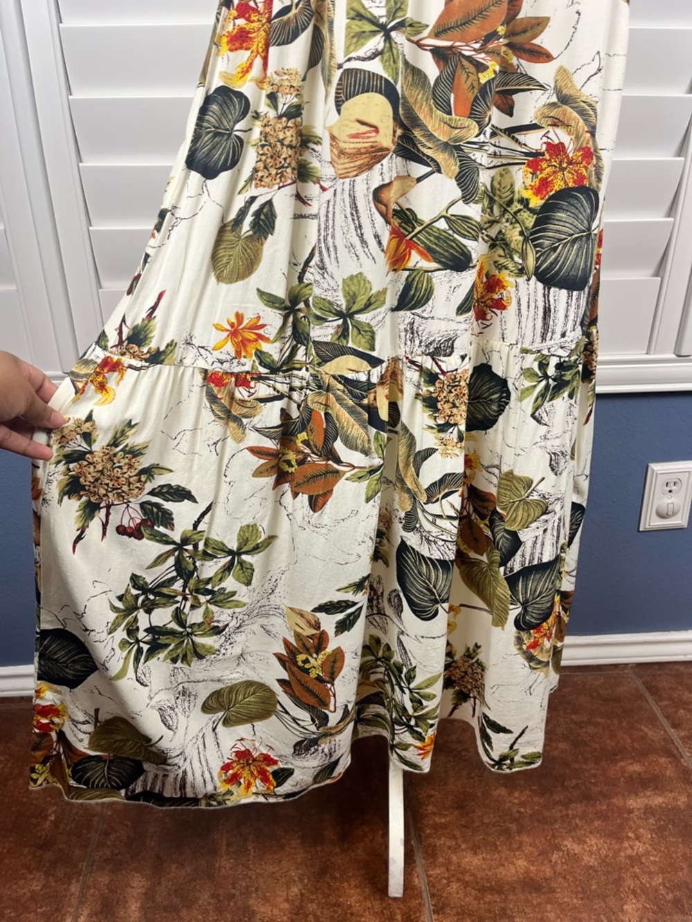 SHEIN Cream Maxi Slip Dress with Green&Brown Floral Print Size S Boho Coastal - Picture 5 of 7